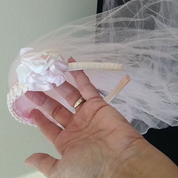 NWOT Head Veil - Picture 8 of 8